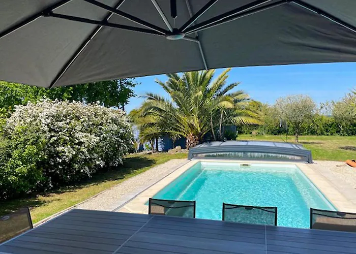 Awesome In בית נופש